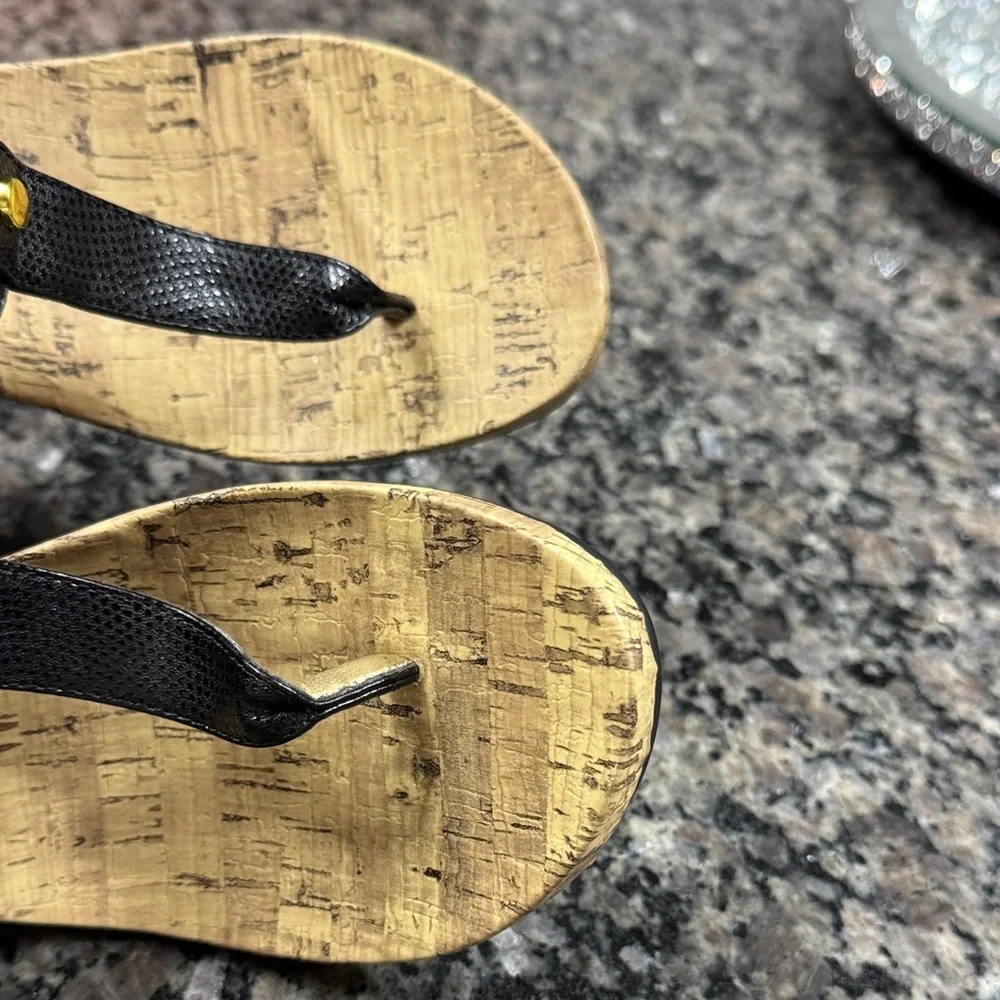 Chaps Raevyn thong Black Cork Wedge Sandals EUC 7.5
